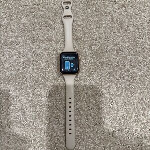 Apple Smartwatch Series 5 GOLD